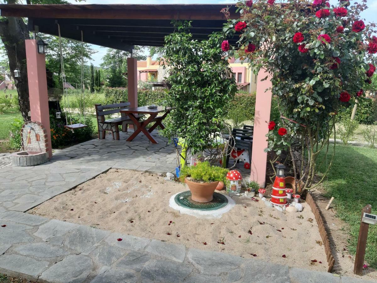 Evgenia Maisonette Ierissos Exterior photo