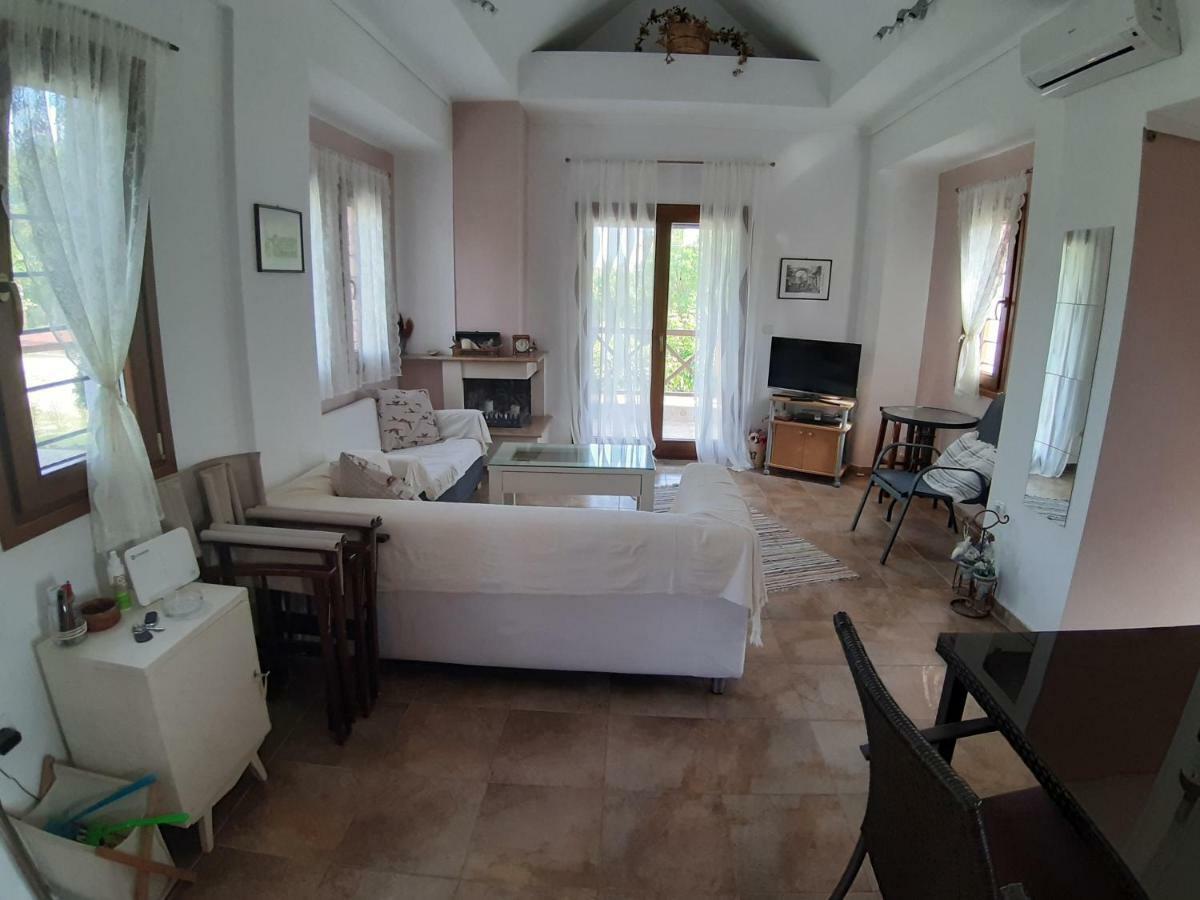 Evgenia Maisonette Ierissos Exterior photo